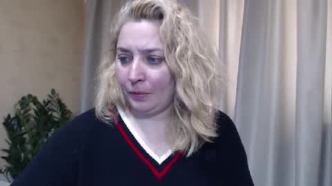 Iren online show from March 3, 2026, 7:14 am