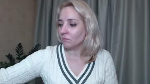 Mari online show from January 11, 2025, 6:44 pm