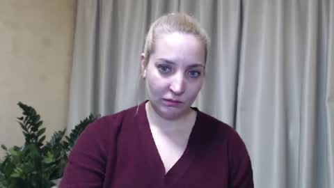 Mari online show from March 4, 2025, 5:24 pm