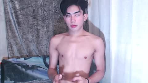 OISHI1II online show from March 3, 2025, 8:16 am