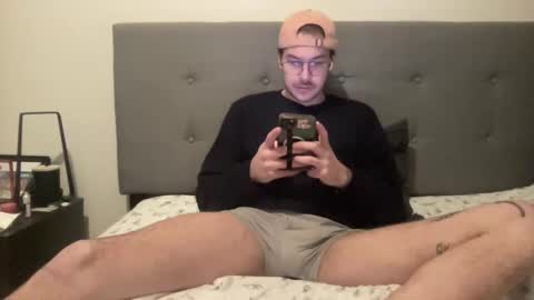 Snapshot of oitnb12345 chatting on January 3, 2025, 10:08 pm oitnb12345 online show from January 3, 2025, 10:08 pm