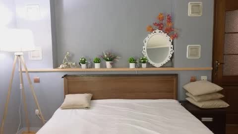 Ami online show from November 5, 2025, 1:33 pm