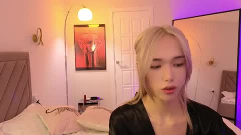 Snapshot of okerriella chatting on May 21, 2026, 9:05 am Ami online show from May 21, 2026, 9:05 am
