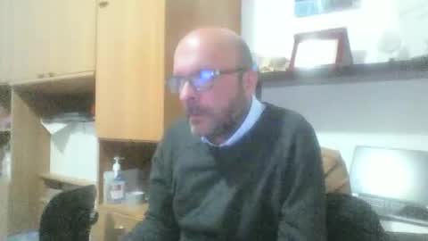 Snapshot of olak21 chatting on November 11, 2025, 4:18 pm olak21 online show from November 11, 2025, 4:18 pm
