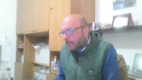 Snapshot of olak21 chatting on November 12, 2025, 10:26 am olak21 online show from November 12, 2025, 10:26 am