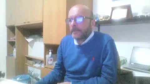 Snapshot of olak21 chatting on November 13, 2025, 3:33 pm olak21 online show from November 13, 2025, 3:33 pm