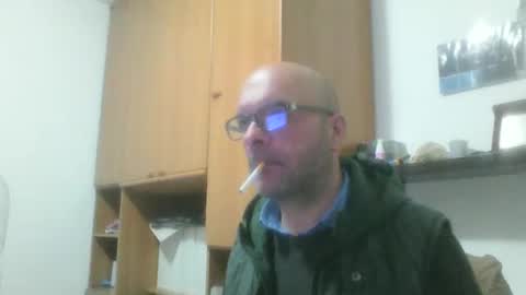 Snapshot of olak21 chatting on January 17, 2026, 3:28 pm olak21 online show from January 17, 2026, 3:28 pm