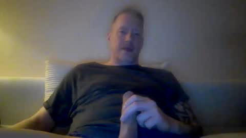 olavdelux online show from April 9, 2026, 11:21 pm