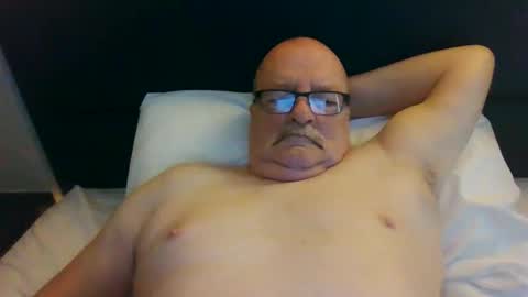 old_fkrr_ online show from April 12, 2026, 8:08 am