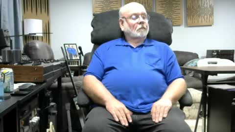 Snapshot of old_guy111 chatting on October 9, 2025, 1:58 am old_guy111 online show from October 9, 2025, 1:58 am