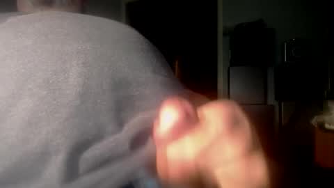 Snapshot of oldergentlemen54 chatting on January 19, 2025, 5:37 am Michael online show from January 19, 2025, 5:37 am