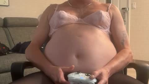 Snapshot of olderyeterotic chatting on July 5, 2026, 7:26 am olderyeterotic online show from July 5, 2026, 7:26 am
