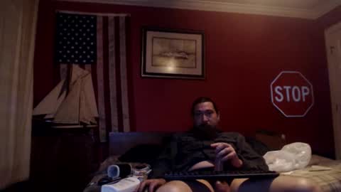 Snapshot of oldfuckus chatting on December 4, 2025, 12:20 am oldfuckus online show from December 4, 2025, 12:20 am