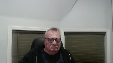 Snapshot of oldguybigd chatting on January 8, 2026, 4:26 am oldguybigd online show from January 8, 2026, 4:26 am