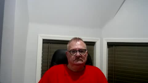 Snapshot of oldguybigd chatting on June 14, 2026, 4:14 am oldguybigd online show from June 14, 2026, 4:14 am