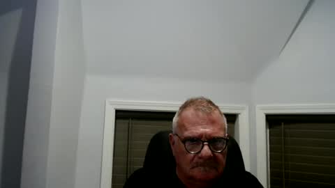 Snapshot of oldguybigd chatting on June 27, 2026, 4:39 am oldguybigd online show from June 27, 2026, 4:39 am