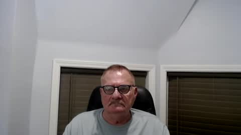 Snapshot of oldguybigd chatting on July 12, 2026, 3:52 am oldguybigd online show from July 12, 2026, 3:52 am