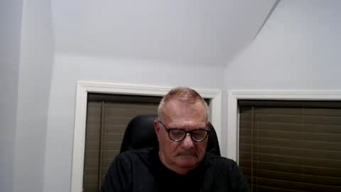 Snapshot of oldguybigd chatting on July 14, 2026, 3:22 am oldguybigd online show from July 14, 2026, 3:22 am