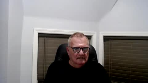Snapshot of oldguybigd chatting on July 17, 2026, 5:14 am oldguybigd online show from July 17, 2026, 5:14 am