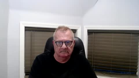 Snapshot of oldguybigd chatting on July 21, 2026, 2:14 am oldguybigd online show from July 21, 2026, 2:14 am