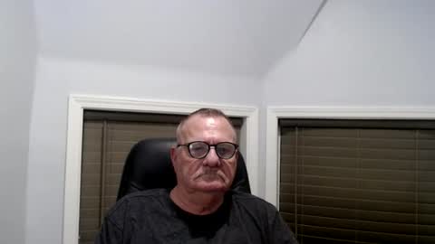 Snapshot of oldguybigd chatting on July 29, 2026, 4:32 am oldguybigd online show from July 29, 2026, 4:32 am
