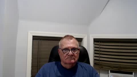Snapshot of oldguybigd chatting on August 8, 2026, 4:36 am oldguybigd online show from August 8, 2026, 4:36 am