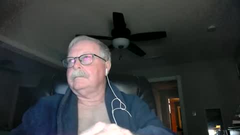 OldLakeGuy online show from February 20, 2025, 4:28 am