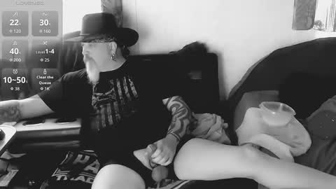 oldskoolll online show from March 9, 2026, 8:57 pm