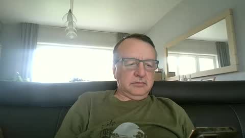 Snapshot of oldtimer160162493 chatting on June 11, 2026, 12:58 pm oldtimer160162493 online show from June 11, 2026, 12:58 pm