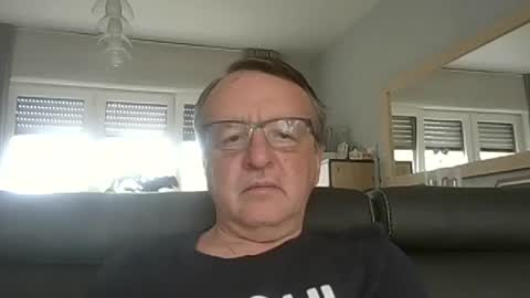 Snapshot of oldtimer160162493 chatting on June 30, 2026, 12:50 pm oldtimer160162493 online show from June 30, 2026, 12:50 pm