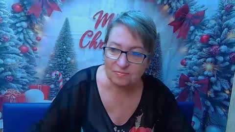 Snapshot of olgaluck chatting on December 23, 2025, 6:33 am OlgaLuck online show from December 23, 2025, 6:33 am