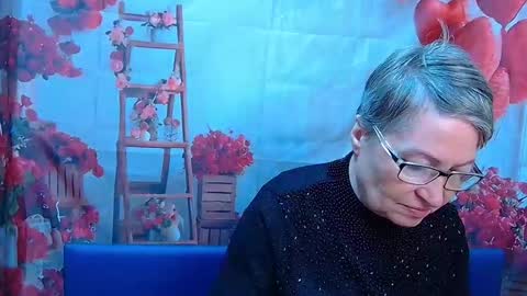 Snapshot of olgaluck chatting on February 9, 2026, 7:12 am OlgaLuck online show from February 9, 2026, 7:12 am