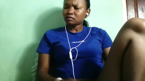 Snapshot of olgamariah203875 chatting on January 15, 2026, 6:33 pm olgamariah203875 online show from January 15, 2026, 6:33 pm