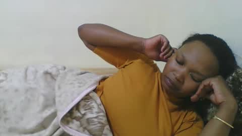 olgamariah203875 online show from April 9, 2026, 8:36 pm