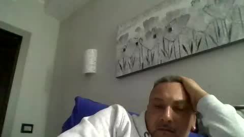 Snapshot of olimpio1230 chatting on October 15, 2025, 9:15 pm olimpio1230 online show from October 15, 2025, 9:15 pm