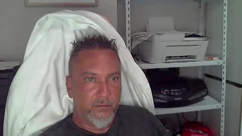 Snapshot of olimpio1230 chatting on May 29, 2026, 2:15 pm olimpio1230 online show from May 29, 2026, 2:15 pm