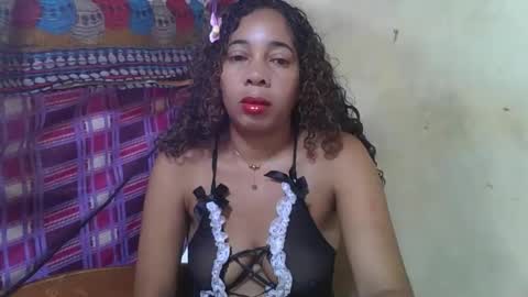 olinaa online show from May 9, 2026, 3:45 am