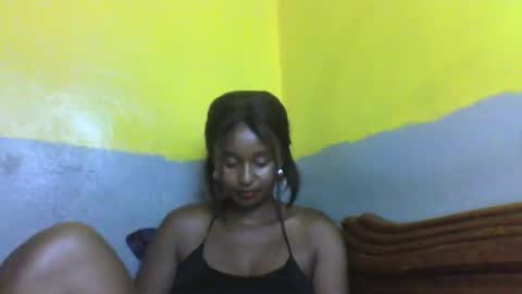 olinah610 online show from January 8, 2026, 6:32 pm