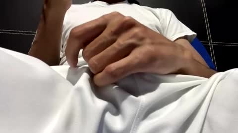 Snapshot of oliver__4587 chatting on November 14, 2025, 1:04 am oliver__4587 online show from November 14, 2025, 1:04 am