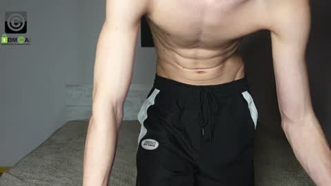 Snapshot of oliver_baker chatting on December 26, 2024, 3:20 pm Oliver  Kaen online show from December 26, 2024, 3:20 pm