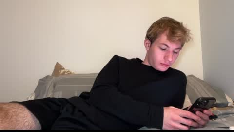 Snapshot of oliver_beck chatting on January 3, 2025, 2:21 am Oliver Beck online show from January 3, 2025, 2:21 am