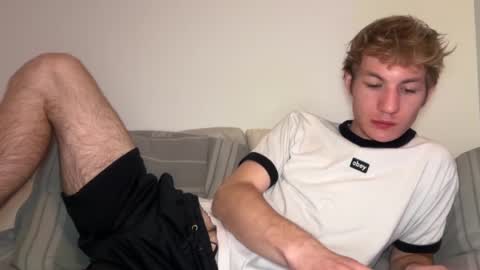 Snapshot of oliver_beck chatting on March 12, 2025, 2:09 am Oliver Beck online show from March 12, 2025, 2:09 am