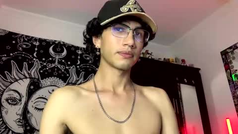 Oliver fast online show from November 19, 2025, 6:35 am