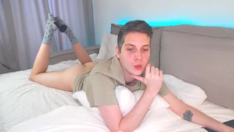 Snapshot of oliver_hort chatting on February 18, 2025, 10:27 am Oliver online show from February 18, 2025, 10:27 am