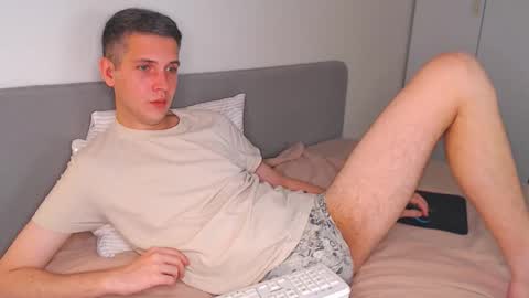 Snapshot of oliver_hort chatting on October 12, 2025, 10:47 am Oliver online show from October 12, 2025, 10:47 am