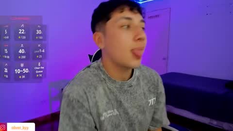 oliveeer online show from November 8, 2025, 6:29 pm