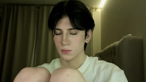 oliver online show from March 22, 2026, 4:32 pm