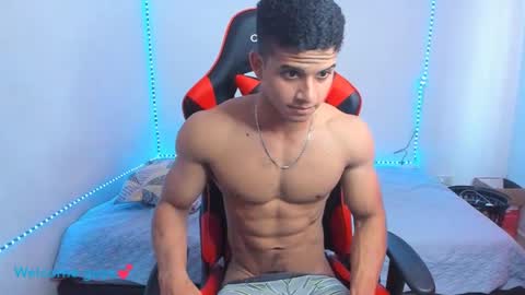 Snapshot of oliver_thompsson chatting on December 30, 2024, 8:04 pm oliver thompsson online show from December 30, 2024, 8:04 pm