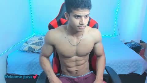 Snapshot of oliver_thompsson chatting on January 9, 2025, 1:56 pm oliver thompsson online show from January 9, 2025, 1:56 pm