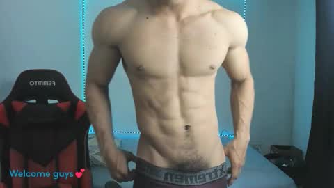 Snapshot of oliver_thompsson chatting on November 28, 2025, 1:08 am oliver thompsson online show from November 28, 2025, 1:08 am